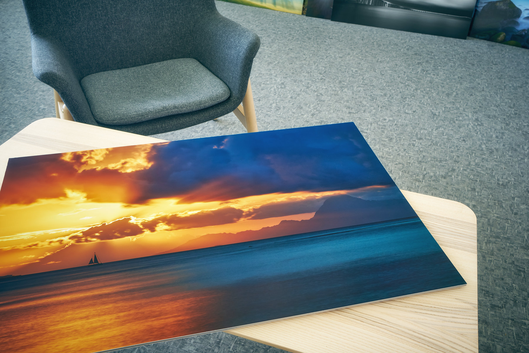 Ukázka fotoobrazu na desce od studia Pikitia