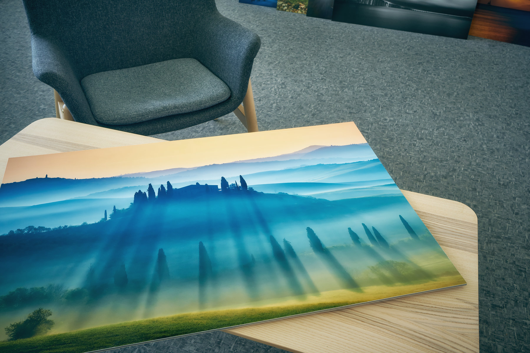 Ukázka fotoobrazu na desce od studia Pikitia